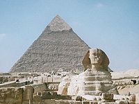 Пирамида Хафры и Великий Сфинкс на плато Гиза